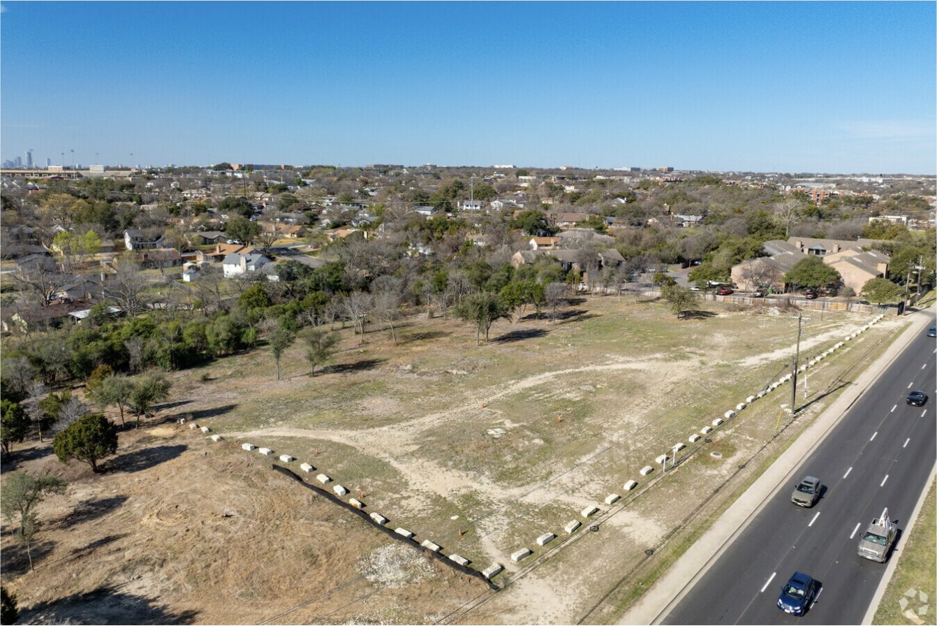 Aerial view of 1701 E. Anderson Lane, Austin, TX land parcel